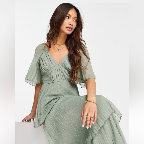 ASOS DESIGN pleated textured midi dress w/ tiered skirt in sage green Size 10 - Picture 3 of 6
